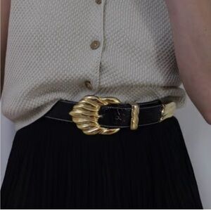 Vintage Escada Black Patent Croc Belt Gold Statement Buckle Size S